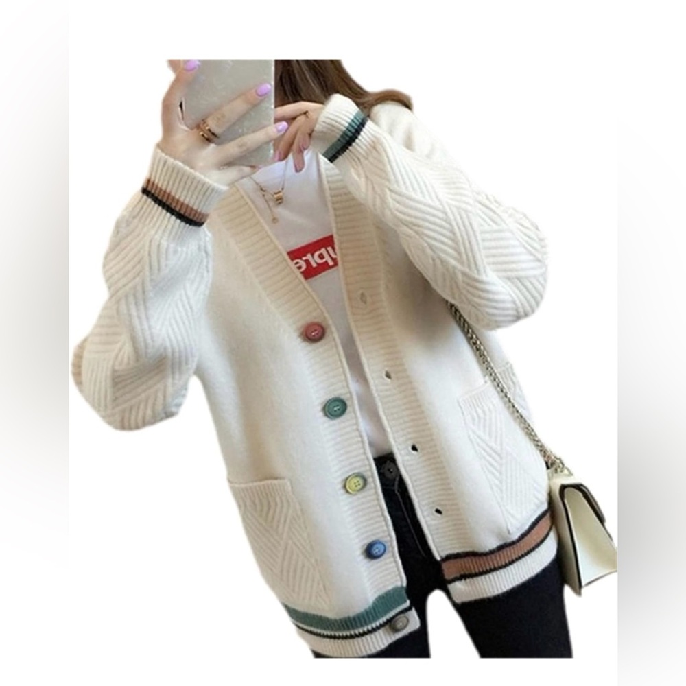 Cardigan sweater